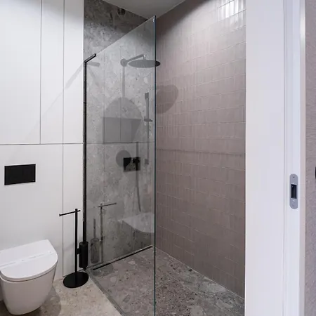 Czysta 4 Premium With Ac-properunit Wrocław